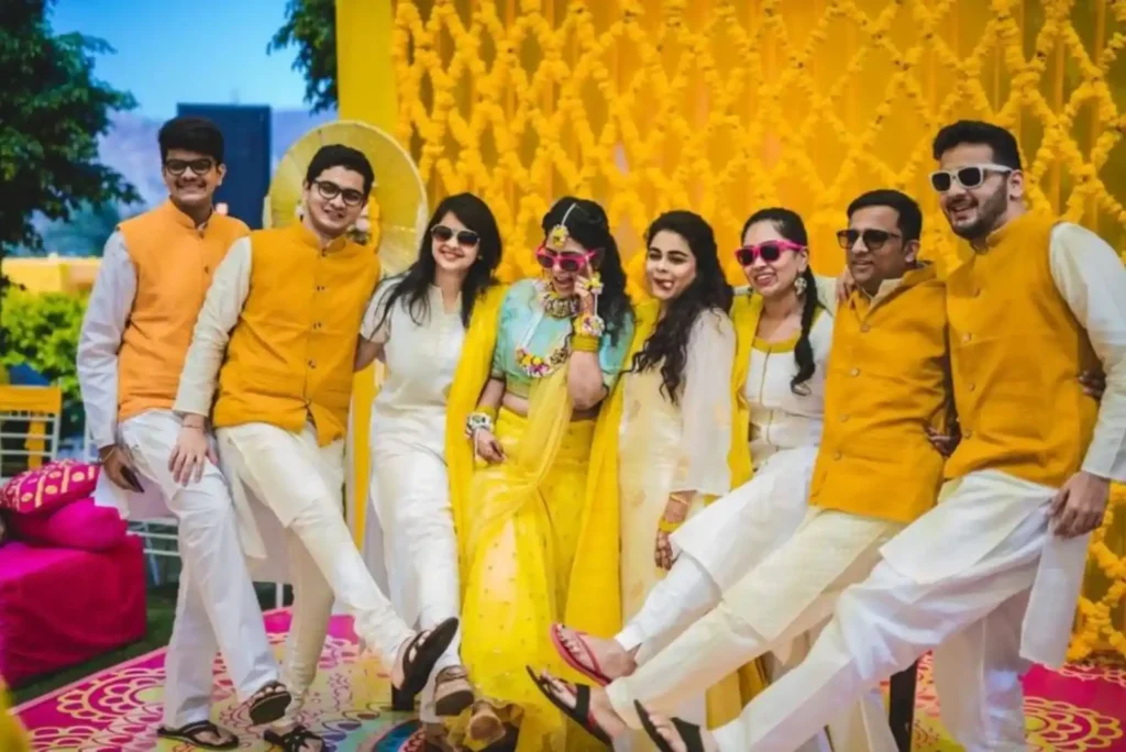 What Footwear to Wear With Kurta Pajama