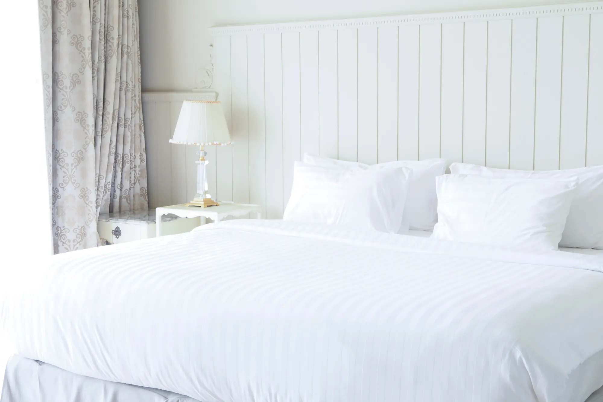 What Types of Linens Are Most Popular for Hotels?