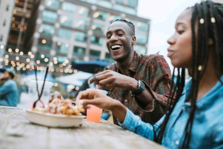 How To Enjoy Life Being Single — Common Mistakes & How to Avoid Them