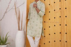 What To Wear In Foot With Kurta Pajama — Practical Tips for Beginners