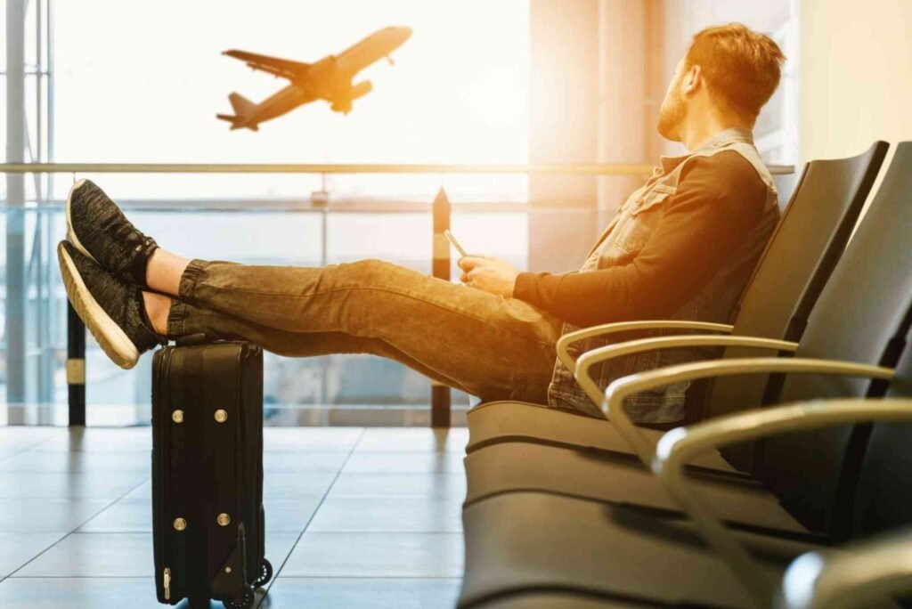 How to Stay Safe When Traveling to New Countries